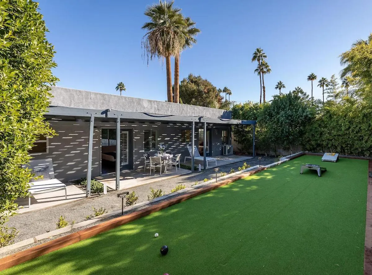Praeneste Designed By John Porter Clark And Albert Frey Palm Springs USA
