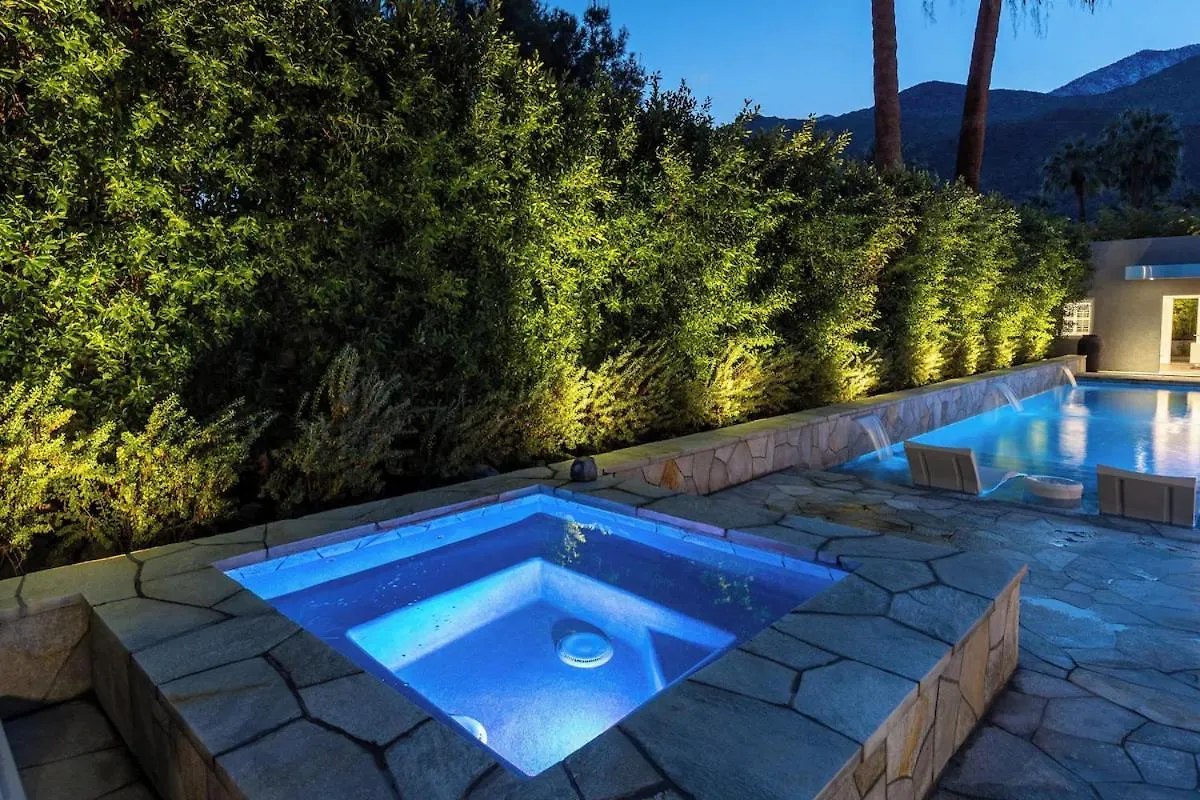 Semesterbostad Praeneste Designed By John Porter Clark And Albert Frey Palm Springs USA